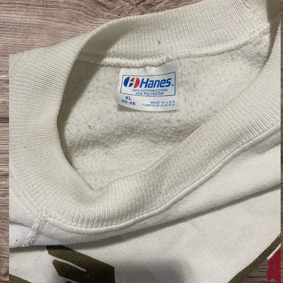 Hanes vintage crewneck great condtion - Picture 3 of 3